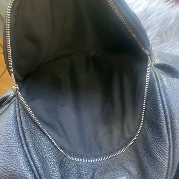 Jones New York Faux Leather backpack - Picture 5 of 8